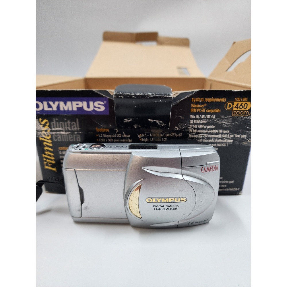 Olympus Camedia D-460 Zoom Digital Camera 1.3MP 3x Optical Zoom Silver Boxed - Picture 5 of 16